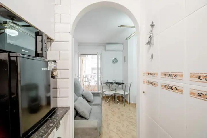 Apartamento Inteiro Acolhedor Perto Da Praia Torrevieja Exterior foto